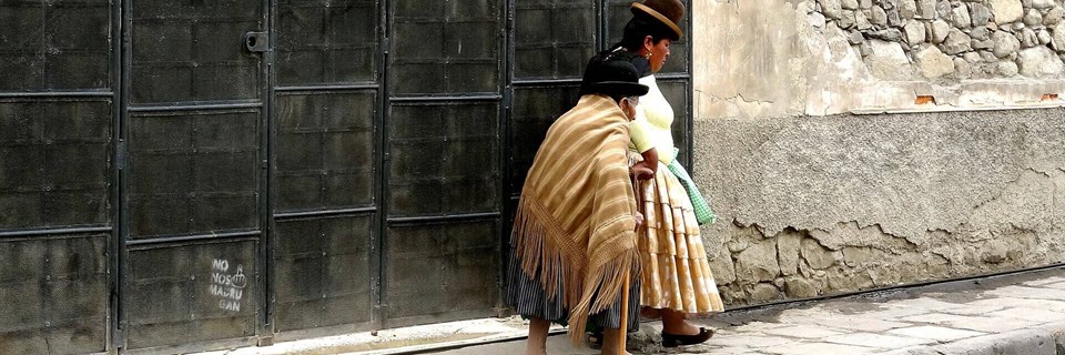 Femme en habit traditionnel à La Paz