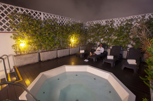 3000X2000 Casaandinaselectmirafloreshoteleslimaconjacuzzi