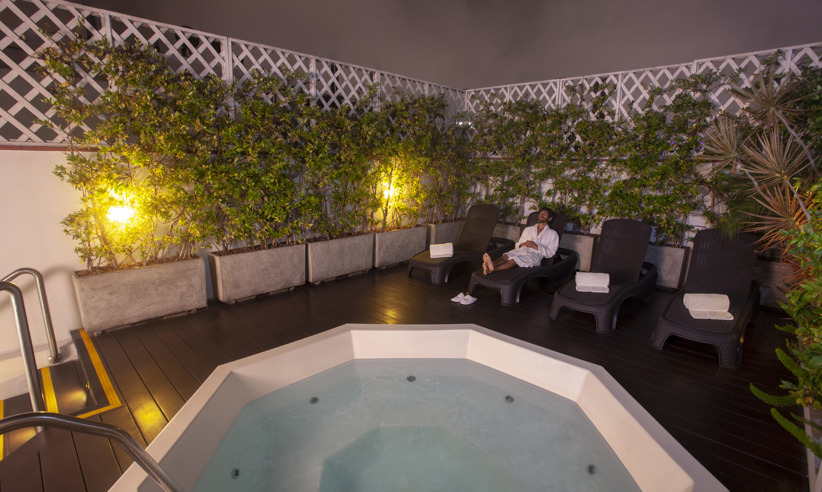 3000X2000 Casaandinaselectmirafloreshoteleslimaconjacuzzi