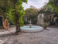 Plaza 175
