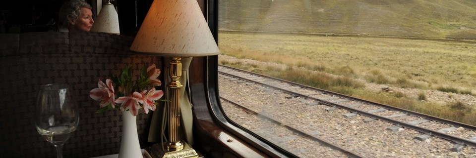 Titicaca Train table by the window