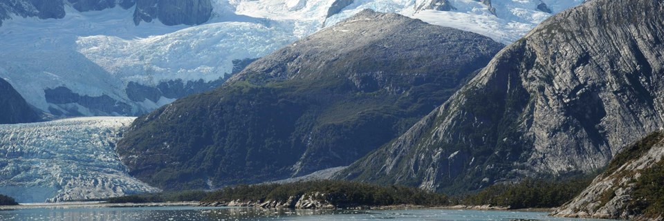 Myriad of islands, glaciers and fjords 