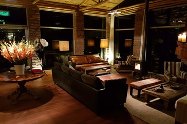 Relax in the lounge in the evenings