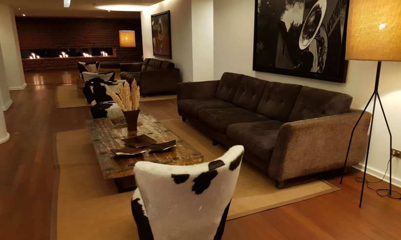 Stylish lounge area 