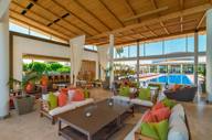 Piolc Lounge Bar 6001 Hor Clsc