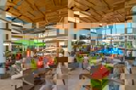Piolc Lounge Bar 6001 Hor Clsc