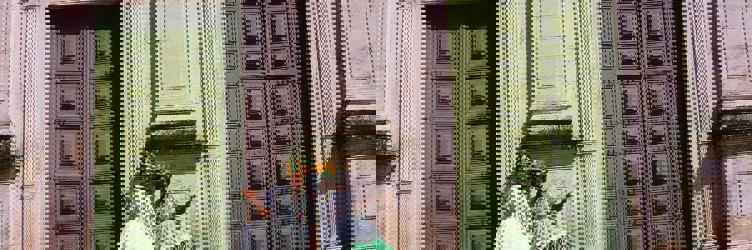 000045700034