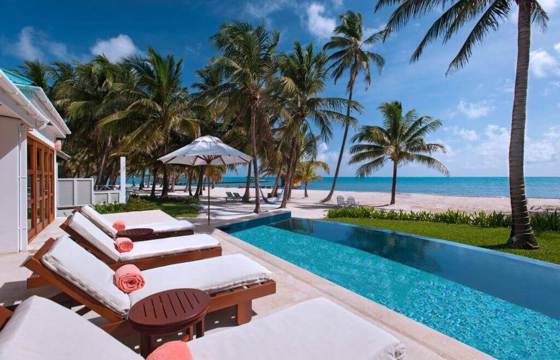 Stunning pool