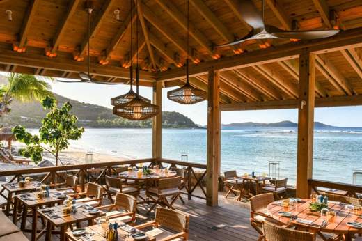 H0hll 127156162 Rosewoodlittledixbay Reefhouse Seafrontdining WIDE LARGE 16 9 (1)
