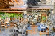 H0hll 127156336 Rosewoodlittledixbay Sugarmill Rawbar2 WIDE LARGE 16 9