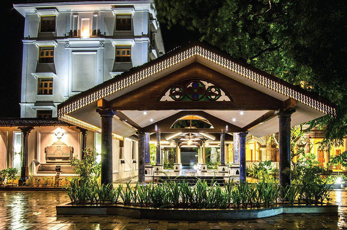 Svatma Resort at night