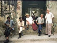Timeless men at the barbers