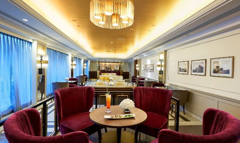Bar And Lounge