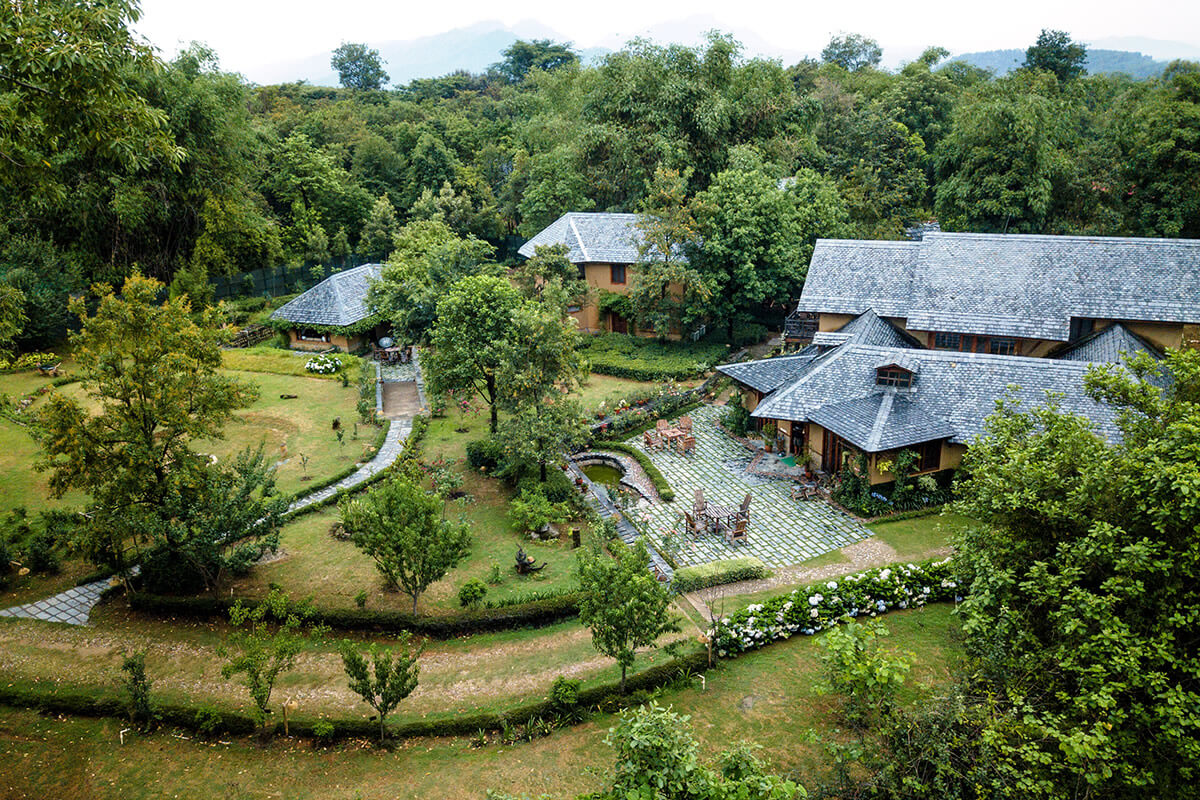 Set In Delightful Gardens
