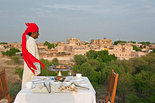 Dine Al Fresco At Your Own Fort