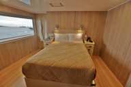 Double cabin