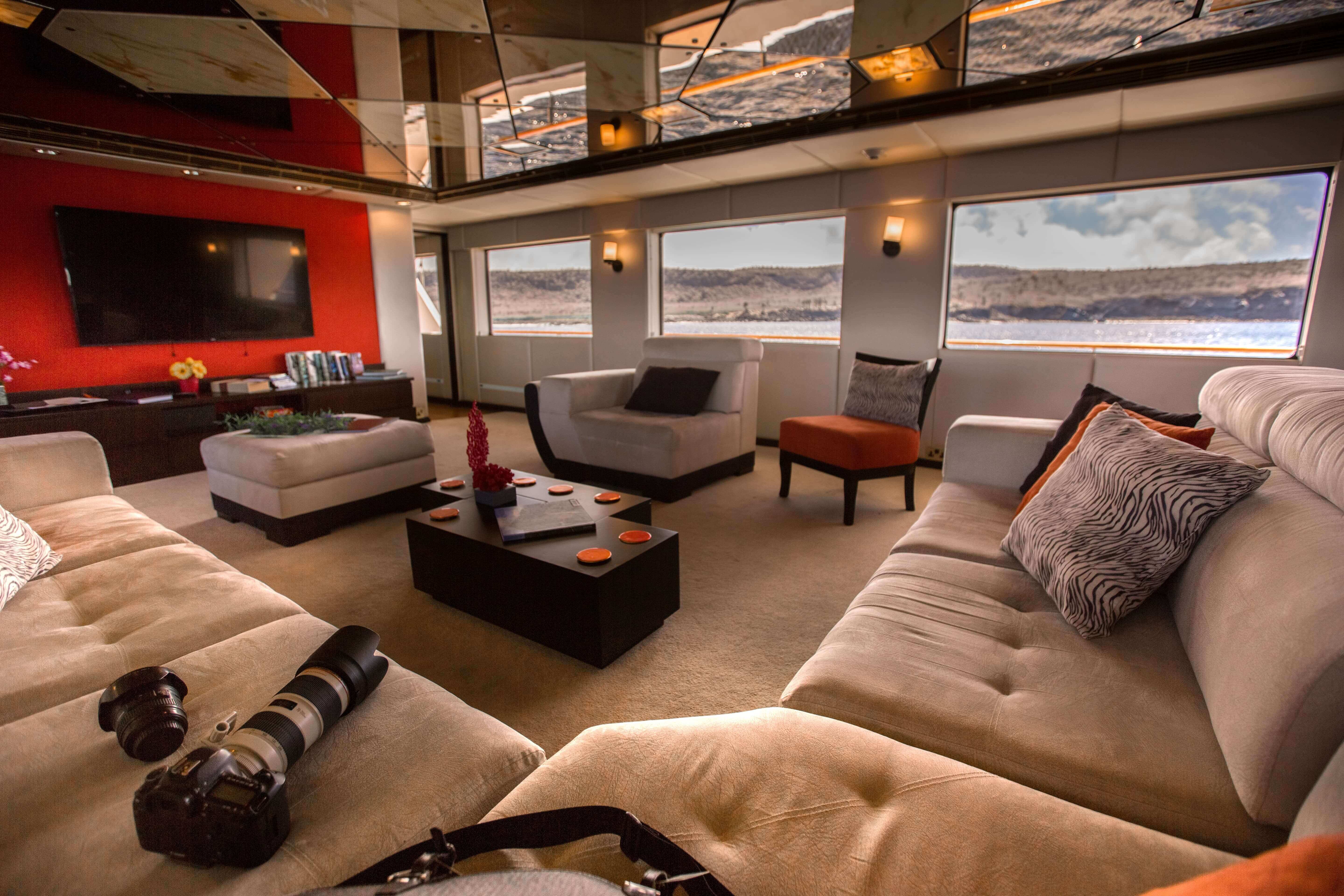 The stunning lounge area