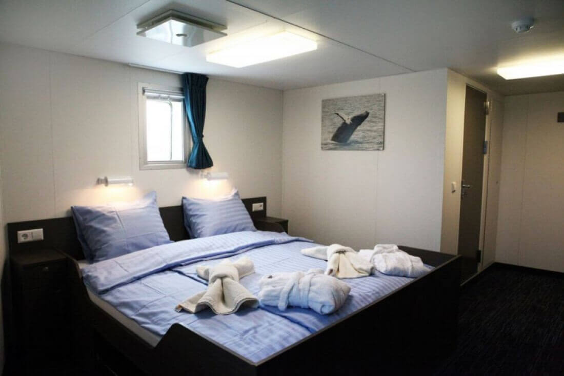 A superior double cabin