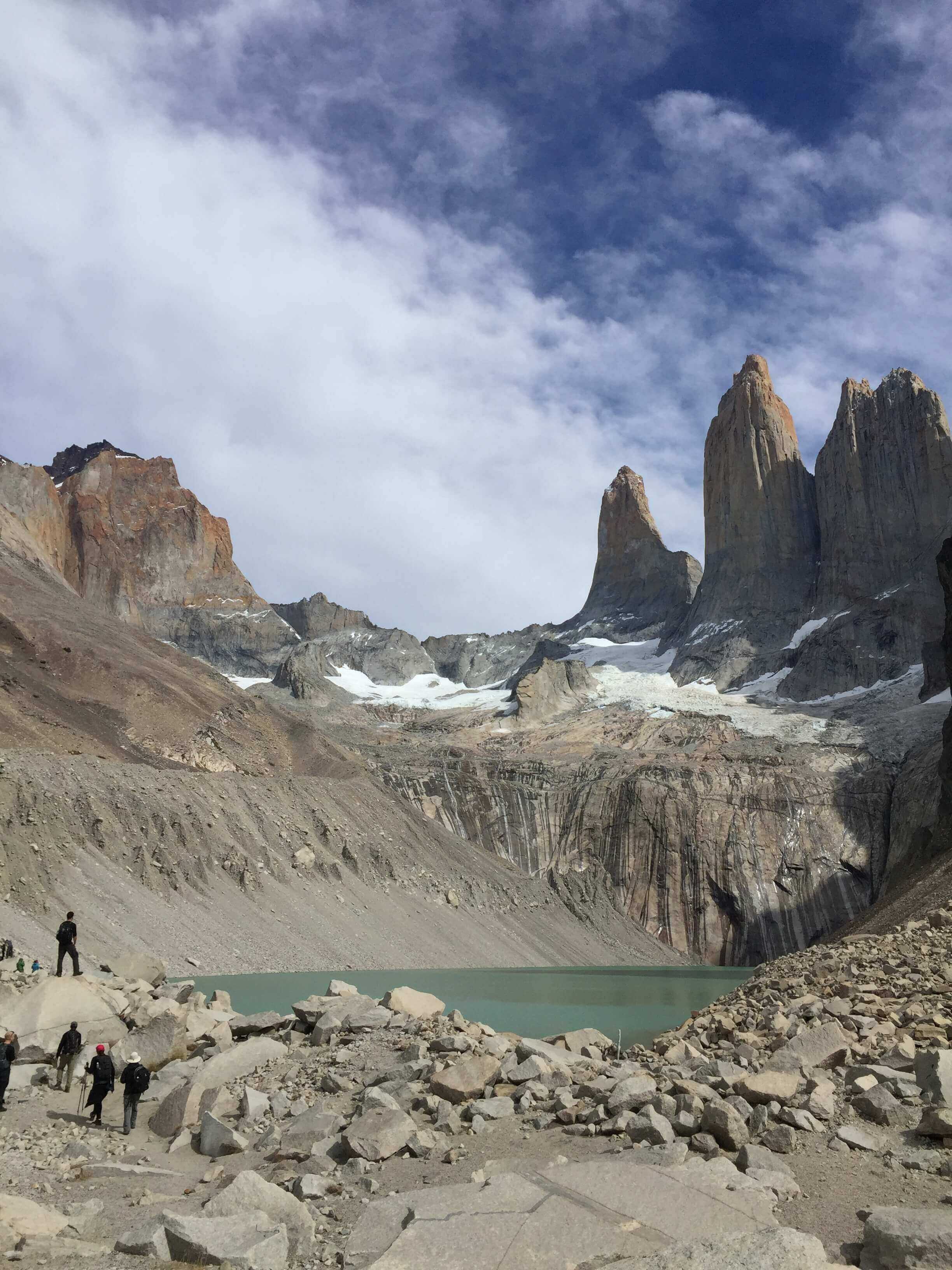 Las Torres Lake with trekkers