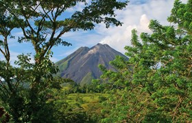 Arenal Volcano 02