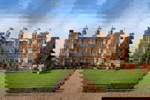 Doddington Hall (Credit Heritage Photographic, Copyright Doddington Hall 2021)