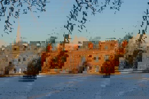 Holme Pierrepont Hall 1 730X385