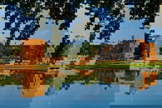Broughton Castle 2 680X385