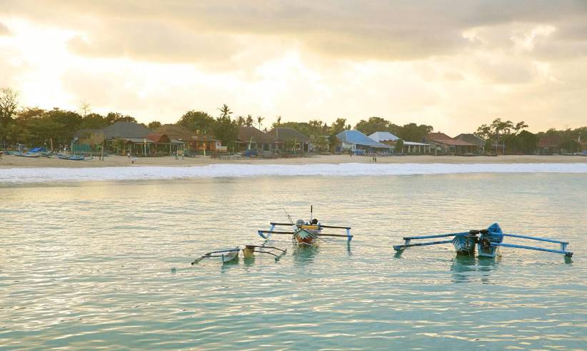 Des Asia Indonesia Bali Fishermans Boat01 1600X900