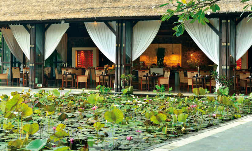 Jpb Din Restaurant Tunjung01