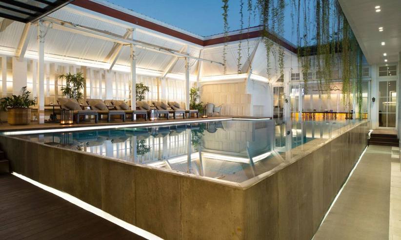 Rooftop Pool2