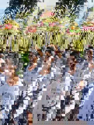 Puri Dajuma Bali Procession