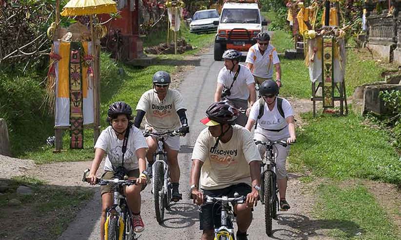 2 Medium Biking