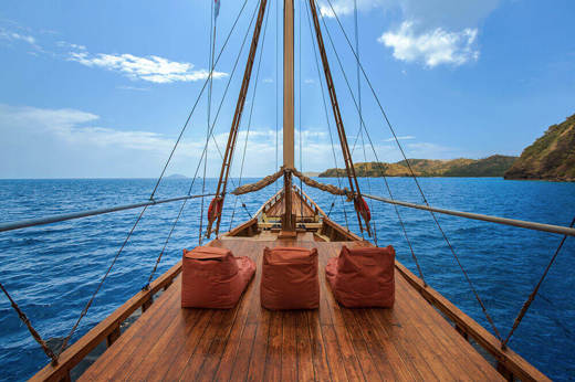 Exploring the Komodo Islands 