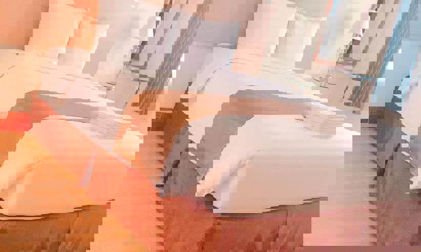124033235