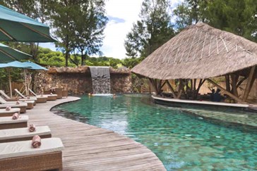 05 Gili Trawangan Lombok Hotel Rooms Facilities Swimming Pool Swim Pool Bar
