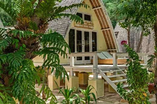Gili Trawangan Lombok Hotel Rooms Accomodation Pearl Of Trawangan Lumbung Beach Cottages 05