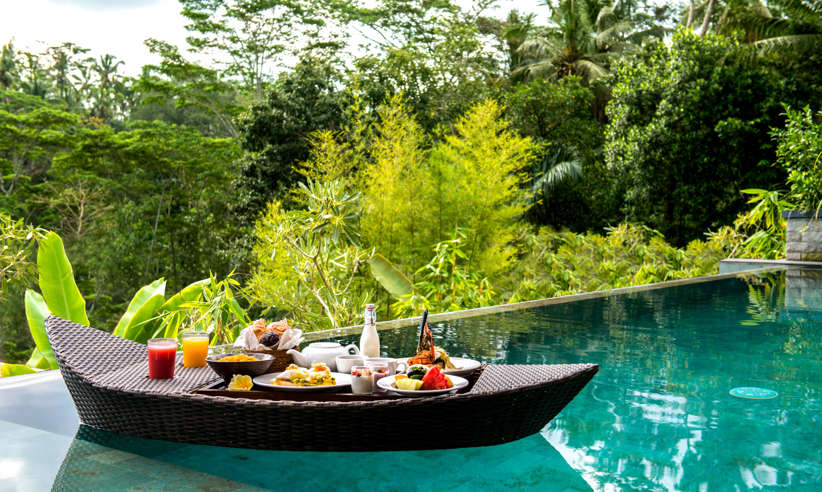 21 Samsara Ubud Floating Breakfast
