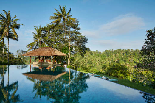 Infinity pool