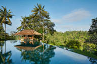 Infinity pool