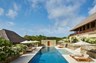 4 bedroom villa with pool