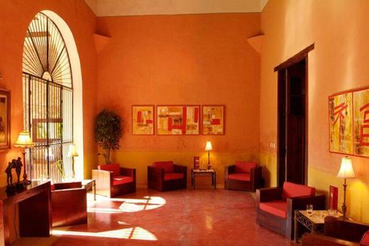 Stunning colonial colour and style