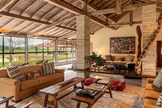 Stunning lounge