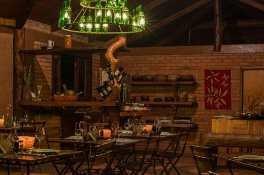 Enjoy local organic cuisine 