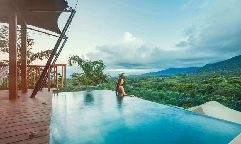 Infinity pool