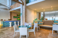 The restaurant 