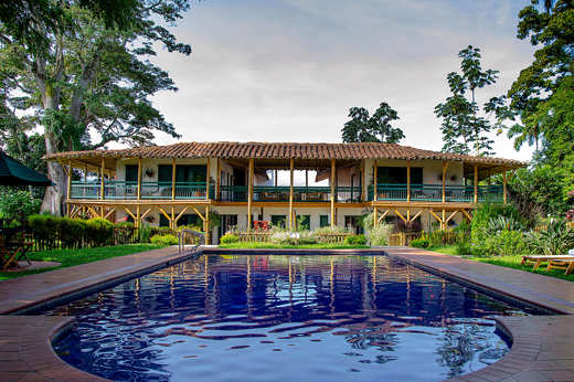 Hacienda Bambusa Pool