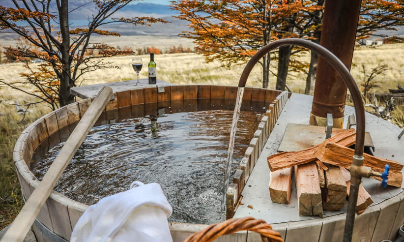 1 Awasi Patagonia Exterior Private Villa Hot Tub (2)