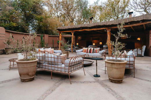 Relaxing outdoor space 