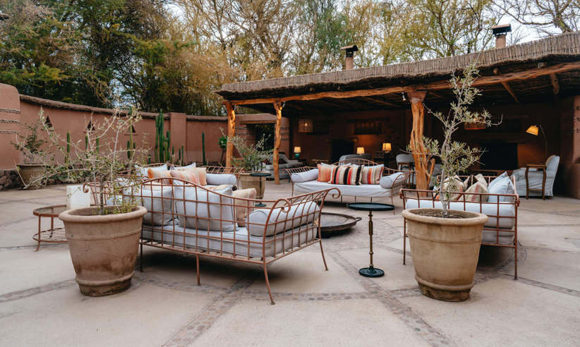 Relaxing outdoor space 