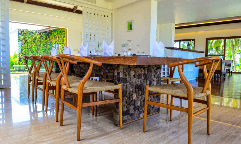 Dining room, premium pool villa